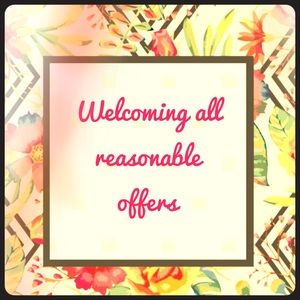 🌺Taking all reasonable offers🌺